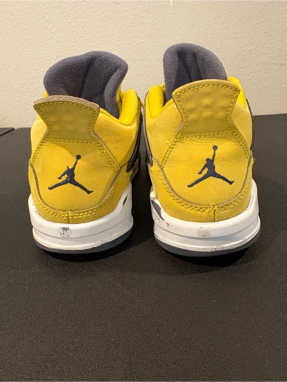 Nike Air Jordan 4 Retro PS 'Lightning' 2021 Sneakers BQ7669-700 Youth Size 2.5Y - Picture 8 of 9